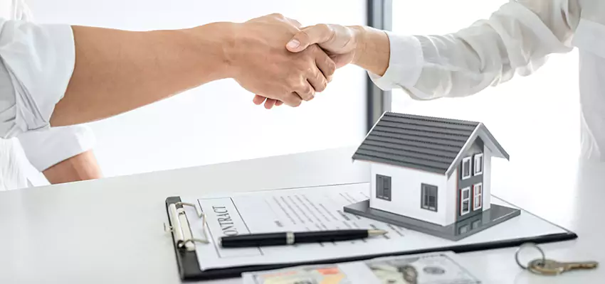 How We Determine Your Sell My Condo Fast Offer in Syosset, New York?