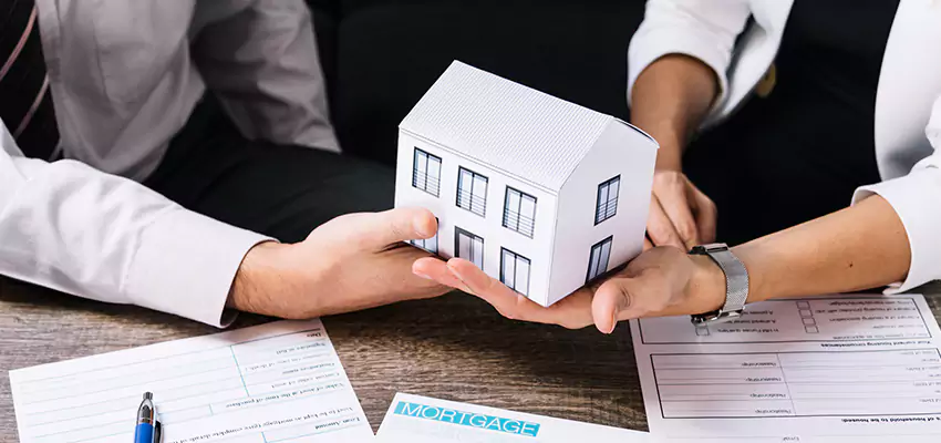 How We Determine Your Sell House for Cash Offer in Syosset, New York?