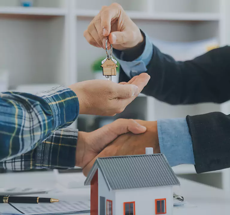 Top-Notch Company to Sell House Without Agent in Syosset, NY